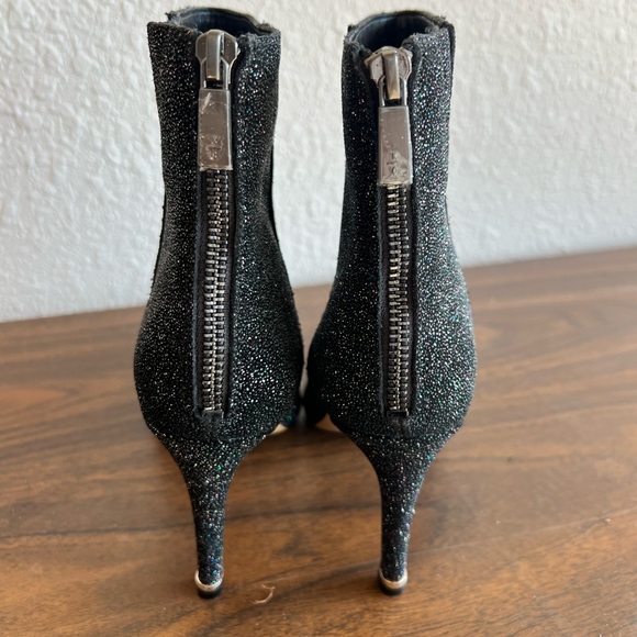 Jessica Simpson - Picture 2 of 4